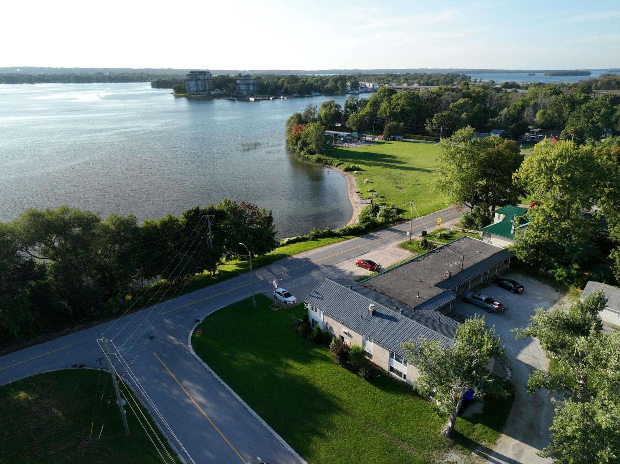 Lakeside Inn أوريليا المظهر الخارجي الصورة